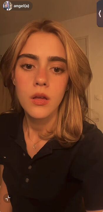Full leaked Aangelarrochista private onlyfans photo
