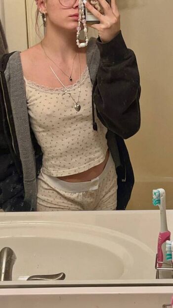 Full leaked Abbi bunny private onlyfans photo