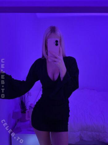 Full leaked Abbyprivat private onlyfans photo