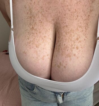 Full leaked Abigail dubrovski private onlyfans photo