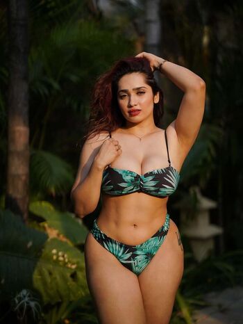 Full leaked Aditi mistry private onlyfans photo