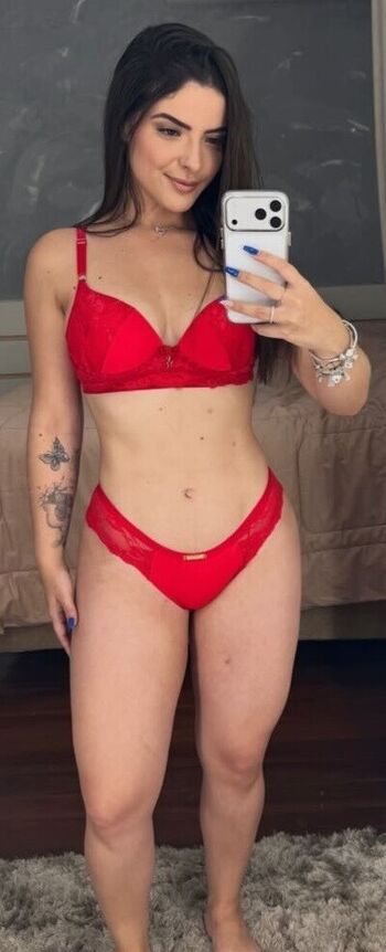Adrielly Maciel