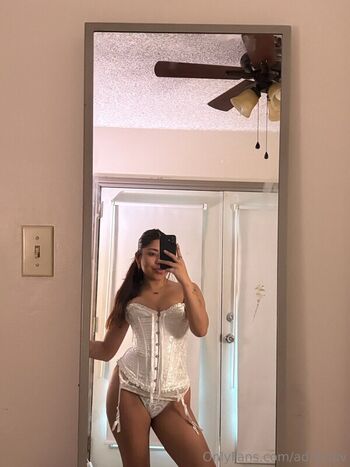 Full leaked Adriii luv private onlyfans photo
