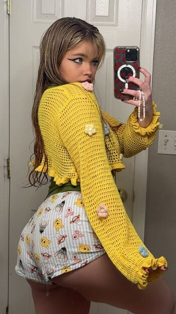 Full leaked Aiiygatorz private onlyfans photo
