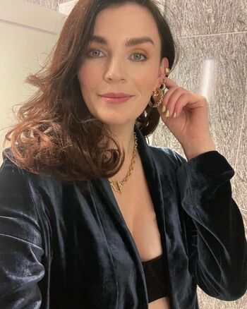 Full leaked Aisling bea private onlyfans photo