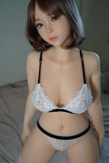 Akira Doll