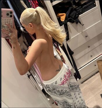 Full leaked Alabama barker private onlyfans photo