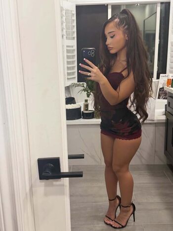 Full leaked Alahnaly private onlyfans photo