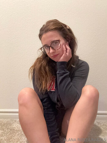 Full leaked Alanarose page private onlyfans photo