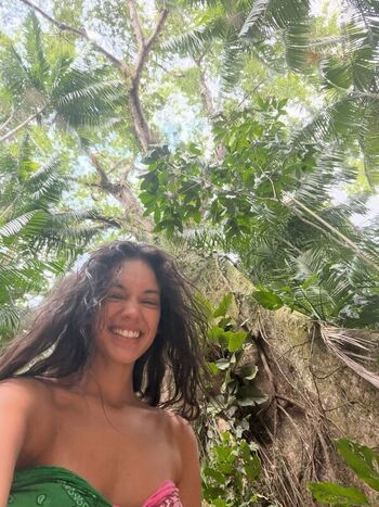 Full leaked Alane dias private onlyfans photo