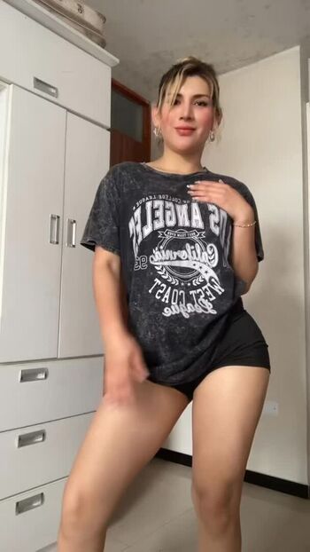 Full leaked Alessia alava private onlyfans photo