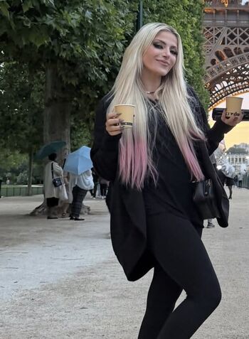 Full leaked Alexa bliss private onlyfans photo