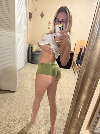 Full leaked Alexis rae private onlyfans photo