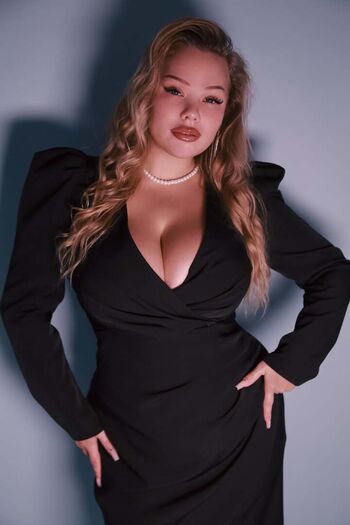 Full leaked Alicepinky private onlyfans photo