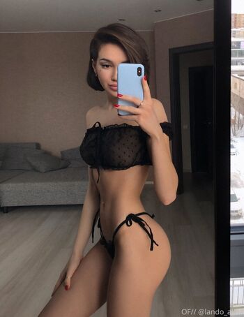 Alina Lando