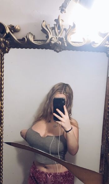 aliyahmarie2044