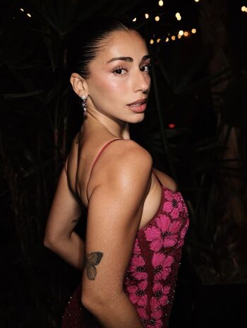 Full leaked Amaliaa t private onlyfans photo