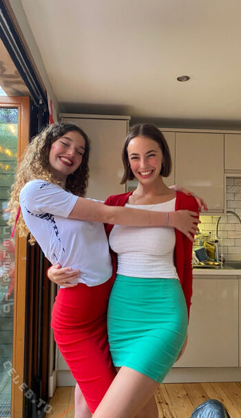 Full leaked Amelie manzoli  page private onlyfans photo
