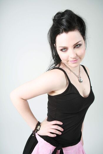 Full leaked Amy lee private onlyfans photo