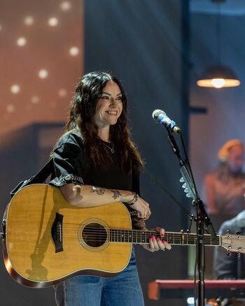 Amy Macdonald Singer