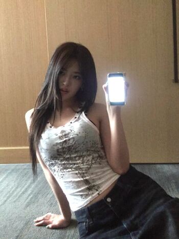 An Yujin 안유진 |
