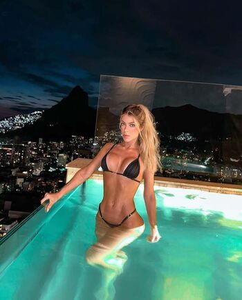 Full leaked Ana bruna vila private onlyfans photo