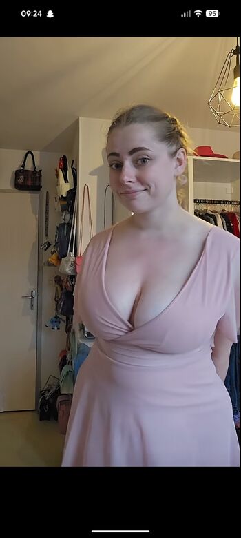 Full leaked Anais page private onlyfans photo