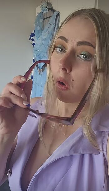 Full leaked Anais page private onlyfans photo