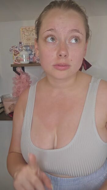 Full leaked Anais page private onlyfans photo