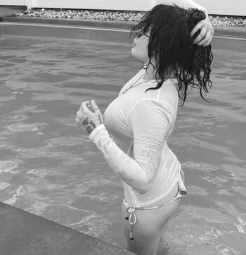 Full leaked Anathis absurd private onlyfans photo
