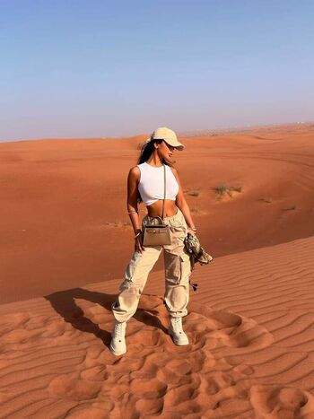 Full leaked Aneeqa farid page private onlyfans photo