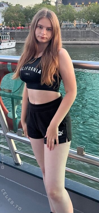 Full leaked Angelina dehlow page private onlyfans photo