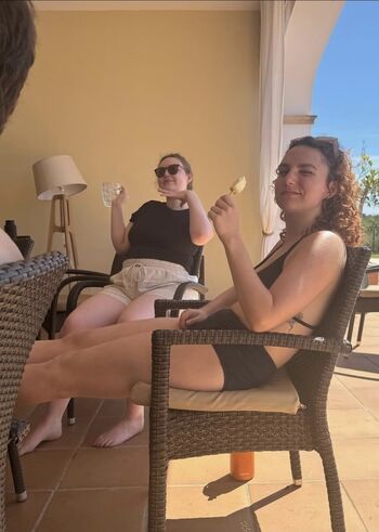 Full leaked Ania magliano private onlyfans photo