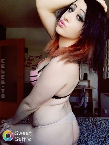 Full leaked Anne hot girl private onlyfans photo