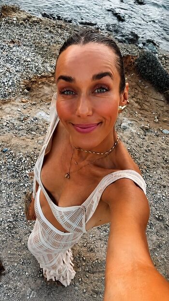 Annemarie Carpendale