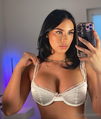 Full leaked Arabic princess private onlyfans photo
