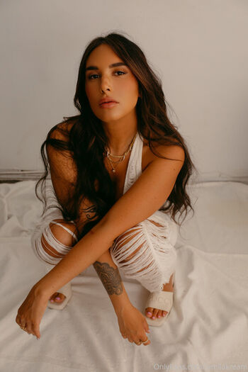 Full leaked Arabic princess private onlyfans photo