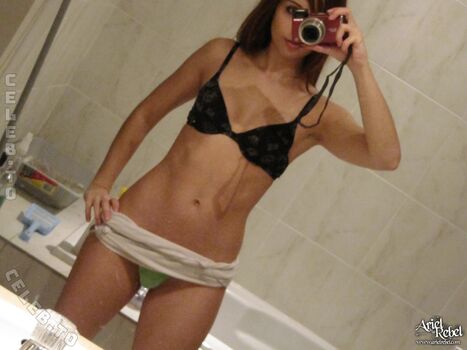 Full leaked Ariel rebel private onlyfans photo
