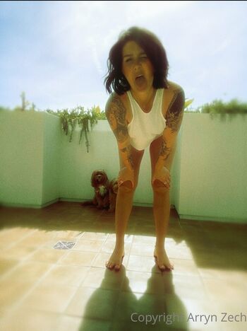 Full leaked Arryn zech private onlyfans photo