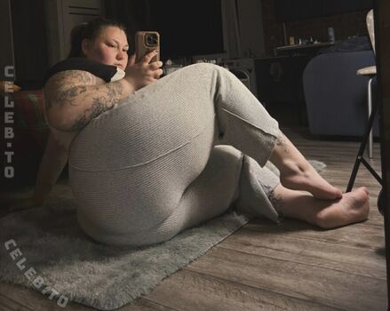 Full leaked Artemova kate page private onlyfans photo