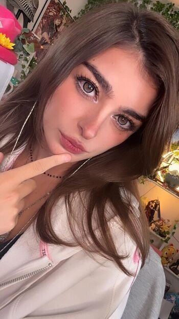 Full leaked Aruuu  page private onlyfans photo