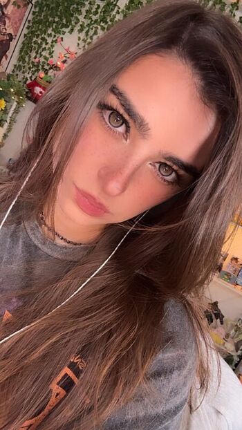 Full leaked Aruuu  page private onlyfans photo
