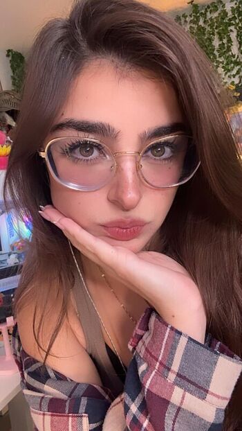 Full leaked Aruuu  page private onlyfans photo