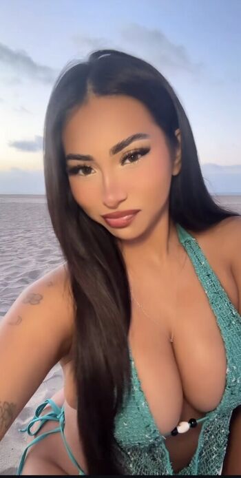Full leaked Ashhuniid private onlyfans photo