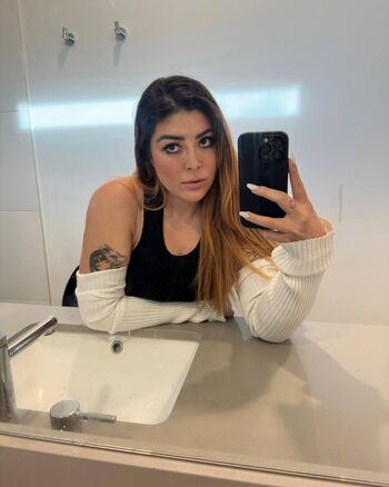 Full leaked Ashlynn arias private onlyfans photo