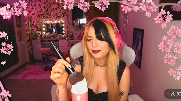 ASMR Shanny