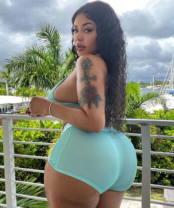 Full leaked Aundreana rene private onlyfans photo