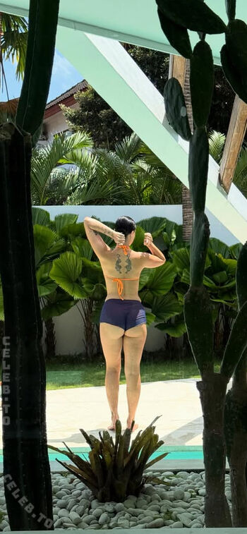Ava Hirons
