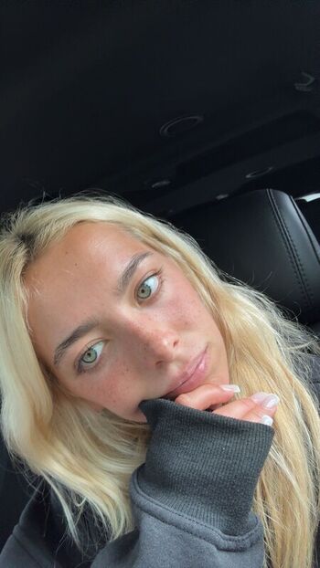 Full leaked Ava nucci page private onlyfans photo