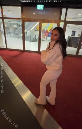 Full leaked Avendaaxs private onlyfans photo